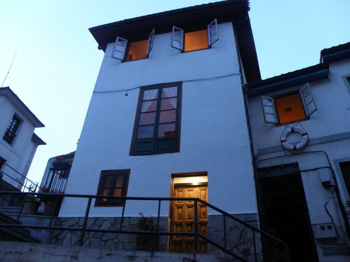 The Old Palace Tower / La Torre del Palación Cudillero Exterior foto